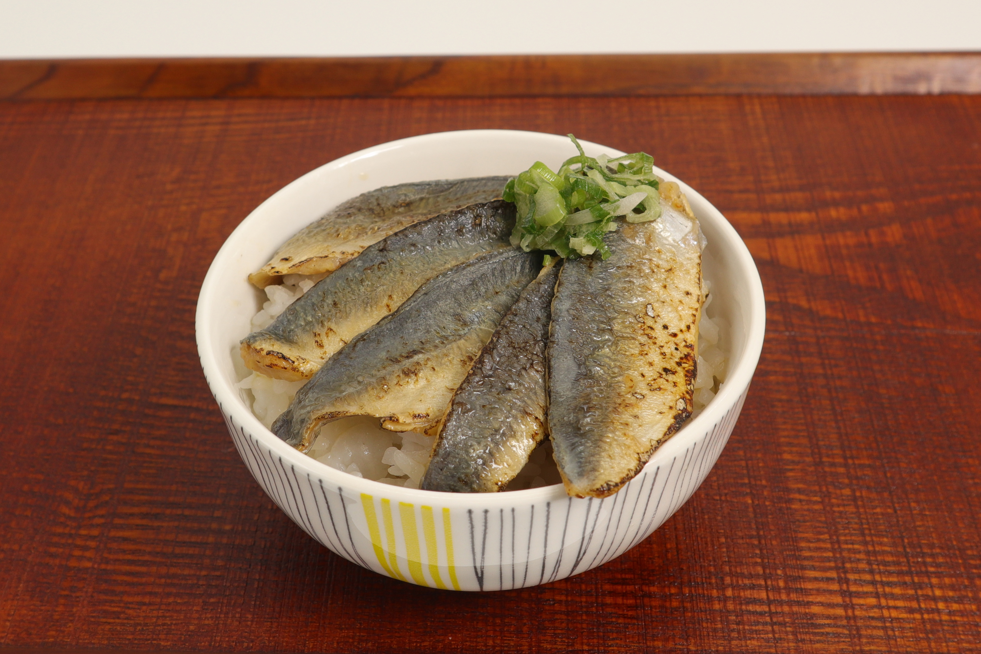 アジ炙り漬け丼の具